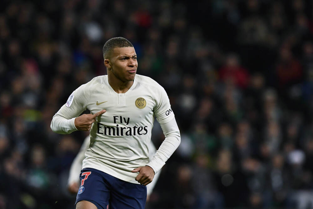 sofascore德甲年度最佳阵：奥利塞、凯恩领衔 基米希、西蒙斯在列